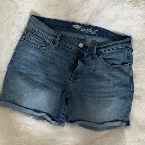Old Navy Pants - Old Navy Sweetheart Denim Shorts 5” Inseam Size 10
